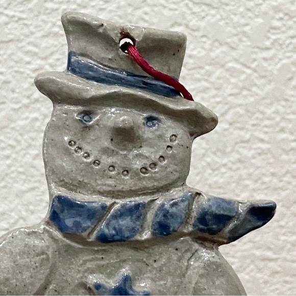 Vintage ROWE Pottery Salt Glazed Snowman Holiday Christmas Ornament - Picture 11 of 12